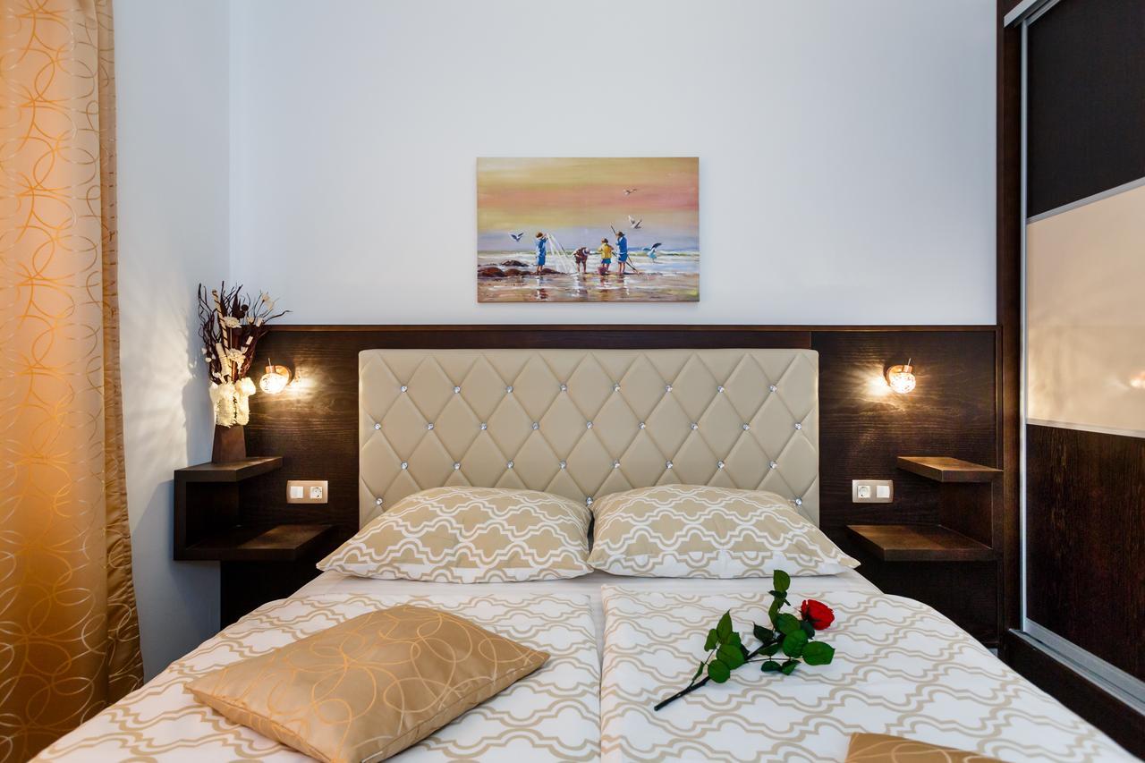 Aria Apartment *